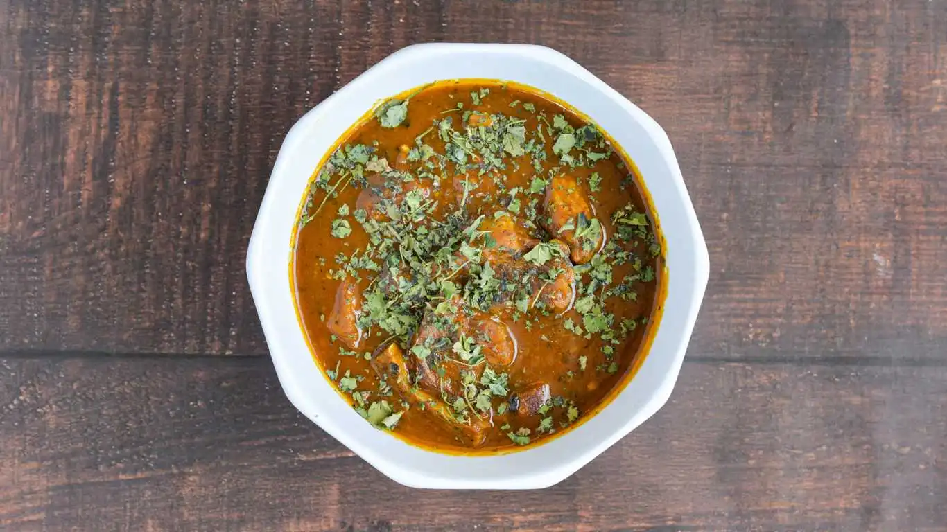 Butter chicken at Singh Sweet Mahal in Winnipeg, MB